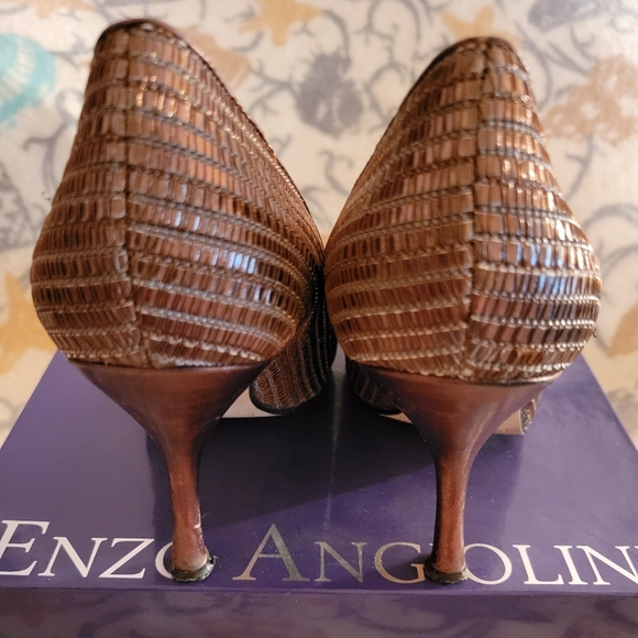 Enzo Angiolini 8.5M Open Toe 4" Heels - Picture 4 of 8